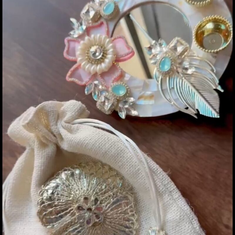 tilka platter with stick